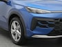 Volkswagen T-Roc Life First Edition 1.5 eTSI 116 PK | Trekhaak | Stuur & Stoelverwarming | Navigatie |