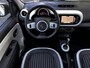 Renault Twingo Z.E. R80 E-Tech Série Limitée Urban Night 22 kWh / Dealer onderhouden / Accu SoH 94,91 % / 3 fase laden / Airco / Stoelverwarming / Navigatie / Apple Carplay Android / 16" LM wielen + All Season banden /