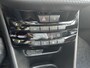 Peugeot 208 1.2 Turbo 110PK Allure | Panorama dak | JBL Audio | Navigatie | Parkeersensoren voor + achter | Trekhaak 1150KG | Cruise control | Climate control | Mooie Complete uitvoering.