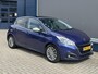 Peugeot 208 1.2 Turbo 110PK Allure | Panorama dak | JBL Audio | Navigatie | Parkeersensoren voor + achter | Trekhaak 1150KG | Cruise control | Climate control | Mooie Complete uitvoering.