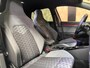 Volkswagen Golf 1.5 eTSI R-Line | Camera | Sfeerverlichting | Carplay