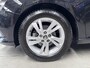 Skoda Fabia Combi 1.0 TSI Greentech 95pk Style | Apple carplay / Android auto | Stoelverwarming | Lm Velgen | PDC | Cruise control | NAP | Rijklaar prijs!