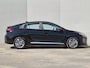 Hyundai Ioniq 1.6 GDi PHEV Comfort / All season banden / Stuur- & Stoelverwarming / Navigatie via Apple Carplay of Android Auto / Achteruitrijcamera / Cruise control / Parkeersensoren achter / Climate control /