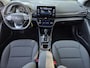 Hyundai Ioniq 1.6 GDi PHEV Comfort / All season banden / Stuur- & Stoelverwarming / Navigatie via Apple Carplay of Android Auto / Achteruitrijcamera / Cruise control / Parkeersensoren achter / Climate control /