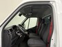 Renault Master 2.3DCi 145PK Bakwagen+Laadklep | 2500Kg Trekhaak | Zijdeur | Dakpoiler | Airco | Cruise | 3-Zits