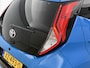 Toyota Aygo 1.0 VVT-i x-joy | 1e Eigenaar | Dealer Onderhouden | Apple Carplay / Android Auto | Leuke kleur | Onderweg-naar-dealer