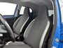 Toyota Aygo 1.0 VVT-i x-joy | 1e Eigenaar | Dealer Onderhouden | Apple Carplay / Android Auto | Leuke kleur | Onderweg-naar-dealer