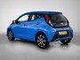Toyota Aygo 1.0 VVT-i x-joy | 1e Eigenaar | Dealer Onderhouden | Apple Carplay / Android Auto | Leuke kleur | Onderweg-naar-dealer