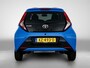 Toyota Aygo 1.0 VVT-i x-joy | 1e Eigenaar | Dealer Onderhouden | Apple Carplay / Android Auto | Leuke kleur | Onderweg-naar-dealer