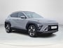 Hyundai Kona 1.6 GDI HEV Premium | Uit voorraad leverbaar! | Schuif-/kantel dak | Elektrische stoelen | Stoel/stuurverwarming | Stoelverkoeling | 2e zit-rij stoelverwarming | Lederen bekleding | 360* camera | Adaptive cruisecontrol | Active lane-keeping |