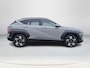 Hyundai Kona 1.6 GDI HEV Premium | Uit voorraad leverbaar! | Schuif-/kantel dak | Elektrische stoelen | Stoel/stuurverwarming | Stoelverkoeling | 2e zit-rij stoelverwarming | Lederen bekleding | 360* camera | Adaptive cruisecontrol | Active lane-keeping |