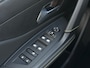 Peugeot 408 1.6 HYbrid GT 180 EAT8 Alcantara bekleding | Achteruitrijcamera camera | Adeptieve cruise control | Standkachel | Elektrische achterklep | Keyless | Stuurwiel verwarmig |