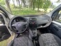 Fiat Fiorino 1.3 MJ Basis APK 06-12-2026 Koppeling niet goed.