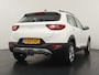 Kia Stonic 1.0 T-GDi MHEV DynamicLine - Navigatie - Achteruitrijcamera - Trekhaak - Apple Carplay/Android Auto - Fabrieksgarantie t/m 27-09-20230