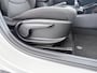 Kia Stonic 1.0 T-GDi MHEV DynamicLine - Navigatie - Achteruitrijcamera - Trekhaak - Apple Carplay/Android Auto - Fabrieksgarantie t/m 27-09-20230