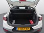 Kia Stonic 1.0 T-GDi MHEV DynamicLine - Navigatie - Achteruitrijcamera - Trekhaak - Apple Carplay/Android Auto - Fabrieksgarantie t/m 27-09-20230