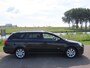 Toyota Avensis Wagon 1.8 VVTi Luna *Zeer nette auto *Rijdt perfect ! *Trekhaak !