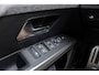 Peugeot 5008 1.2 Hybrid 145 GT | Automaat | Achteruitrijcamera | Apple carplay | Electronic climate control | Navigatie systeem full map | Voorstoelen en stuurwiel verwarmd