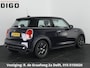 MINI Cooper 3-Deurs 1.5 Sports Classic Automaat | Apple Carplay & AndroidAUTO | Parkeersensoren | 1e eigenaar |