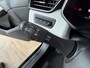 Renault Clio 1.0 TCe 92pk Aut | Intens | Groot Navi | Bose | 17" | Dode hoek | 360 | Stoel & Stuur verwarming | Volledig Renault Dealer onderhouden!