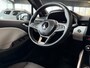Renault Clio 1.0 TCe 92pk Aut | Intens | Groot Navi | Bose | 17" | Dode hoek | 360 | Stoel & Stuur verwarming | Volledig Renault Dealer onderhouden!