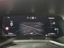 Renault Clio 1.0 TCe 92pk Aut | Intens | Groot Navi | Bose | 17" | Dode hoek | 360 | Stoel & Stuur verwarming | Volledig Renault Dealer onderhouden!