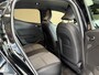 Renault Clio 1.0 TCe 92pk Aut | Intens | Groot Navi | Bose | 17" | Dode hoek | 360 | Stoel & Stuur verwarming | Volledig Renault Dealer onderhouden!