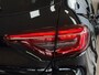 Renault Clio 1.0 TCe 92pk Aut | Intens | Groot Navi | Bose | 17" | Dode hoek | 360 | Stoel & Stuur verwarming | Volledig Renault Dealer onderhouden!