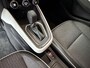Renault Clio 1.0 TCe 92pk Aut | Intens | Groot Navi | Bose | 17" | Dode hoek | 360 | Stoel & Stuur verwarming | Volledig Renault Dealer onderhouden!