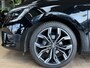 Renault Clio 1.0 TCe 92pk Aut | Intens | Groot Navi | Bose | 17" | Dode hoek | 360 | Stoel & Stuur verwarming | Volledig Renault Dealer onderhouden!