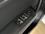 Renault Captur 1.6 E-Tech 160 R.S. Line | Groot Navi | 18" | Stoelverwarming | Camera | PDC V+A |