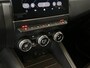 Renault Captur 1.6 E-Tech 160 R.S. Line | Groot Navi | 18" | Stoelverwarming | Camera | PDC V+A |