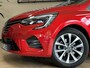 Renault Clio 1.6 E-Tech Hybrid 140 Intens, Navi | PDC V+A | 360 camera |16 inch velgen | carplay |cruise control | Perfect onderhouden!