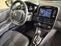 Renault Clio 1.2 GT 120pk AUT | Navi | Bose | 17" | Led | PDC | Clima | Sportstoelen | Keurig netjes en goed onderhouden!