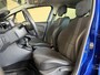 Renault Clio 1.2 GT 120pk AUT | Navi | Bose | 17" | Led | PDC | Clima | Sportstoelen | Keurig netjes en goed onderhouden!