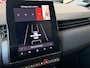Renault Clio 1.6 E-Tech Full Hybrid 145 esprit Alpine | Groot Navi | Bose | 360 | ACC | Dode hoek | 17" | Carplay | Led | 100% Renault Dealer onderhouden!