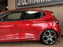 Renault Clio 1.6 R.S. Trophy 220pk | Carplay | Led | 18 inch | camera | PDC | Leder |