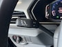 Volkswagen T-Cross 1.0 TSI 115pk R-Line | Carplay | 18" | Camara | Stoelverwarming | LED | Digitaal Display |