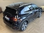 Volkswagen T-Cross 1.0 TSI 115pk R-Line | Carplay | 18" | Camara | Stoelverwarming | LED | Digitaal Display |