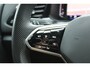 Volkswagen T-Roc 1.5 TSI R-Line // Panoramadak // Camera // Stoelverwarming // Trekhaak