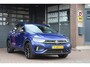Volkswagen T-Roc 1.5 TSI R-Line // Panoramadak // Camera // Stoelverwarming // Trekhaak