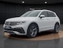 Volkswagen Tiguan 1.4 TSI eHybrid R-Line Business+ | Leder | Head Up Display | Trekhaak | Stuur-/Stoelverwarming |