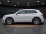 Volkswagen Tiguan 1.4 TSI eHybrid R-Line Business+ | Leder | Head Up Display | Trekhaak | Stuur-/Stoelverwarming |