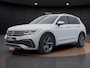 Volkswagen Tiguan 1.4 TSI eHybrid R-Line Business+ | Leder | Head Up Display | Trekhaak | Stuur-/Stoelverwarming |