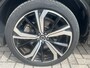 Volvo XC60 2.0 T6 350 Pk Plug-in hybrid AWD Plus Dark Long Range Navigatie Panoramadak 21 Inch Velgen Harman Kardon Audio Stoelverwarming Stuurverwarming Pilot Assist ACC Adaptieve Cruise Control Elektrische Stoelen Camera Extra Getint Glas 1e Eigenaar
