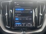 Volvo XC60 2.0 T6 350 Pk Plug-in hybrid AWD Plus Dark Long Range Navigatie Panoramadak 21 Inch Velgen Harman Kardon Audio Stoelverwarming Stuurverwarming Pilot Assist ACC Adaptieve Cruise Control Elektrische Stoelen Camera Extra Getint Glas 1e Eigenaar
