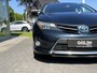 Toyota Auris 1.8 Hybrid Dynamic | Navigatie, Parkeersensoren, Stoelverwarming, Cruise control, 17 inch, Camera