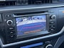 Toyota Auris 1.8 Hybrid Dynamic | Navigatie, Parkeersensoren, Stoelverwarming, Cruise control, 17 inch, Camera