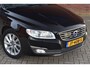 Volvo V70 T4 190PK Inscription Edition | Schuifkantel dak | trekhaak | Adaptieve cruise control