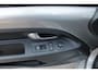 Volkswagen Up! 1.0 high up! BlueMotion | Pano | Airco |Cruise control |Parkeersensoren |Elec Ramen